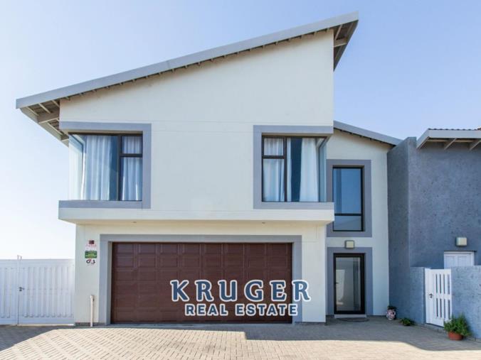 3 Bedroom Townhouse for Sale in Dunes