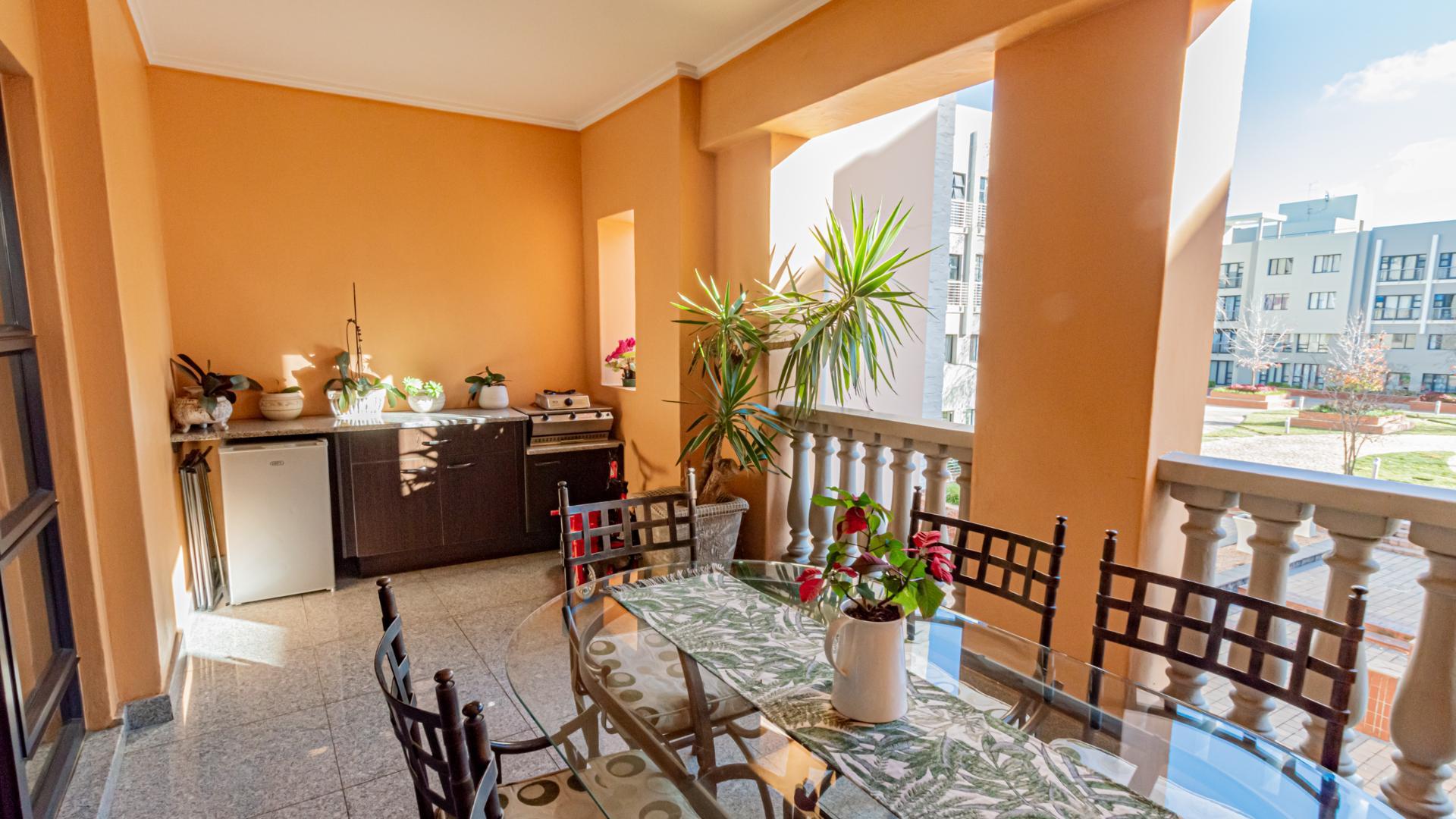 2 Bedroom Apartment / flat for sale in Bedford Gardens Villa Abrosia