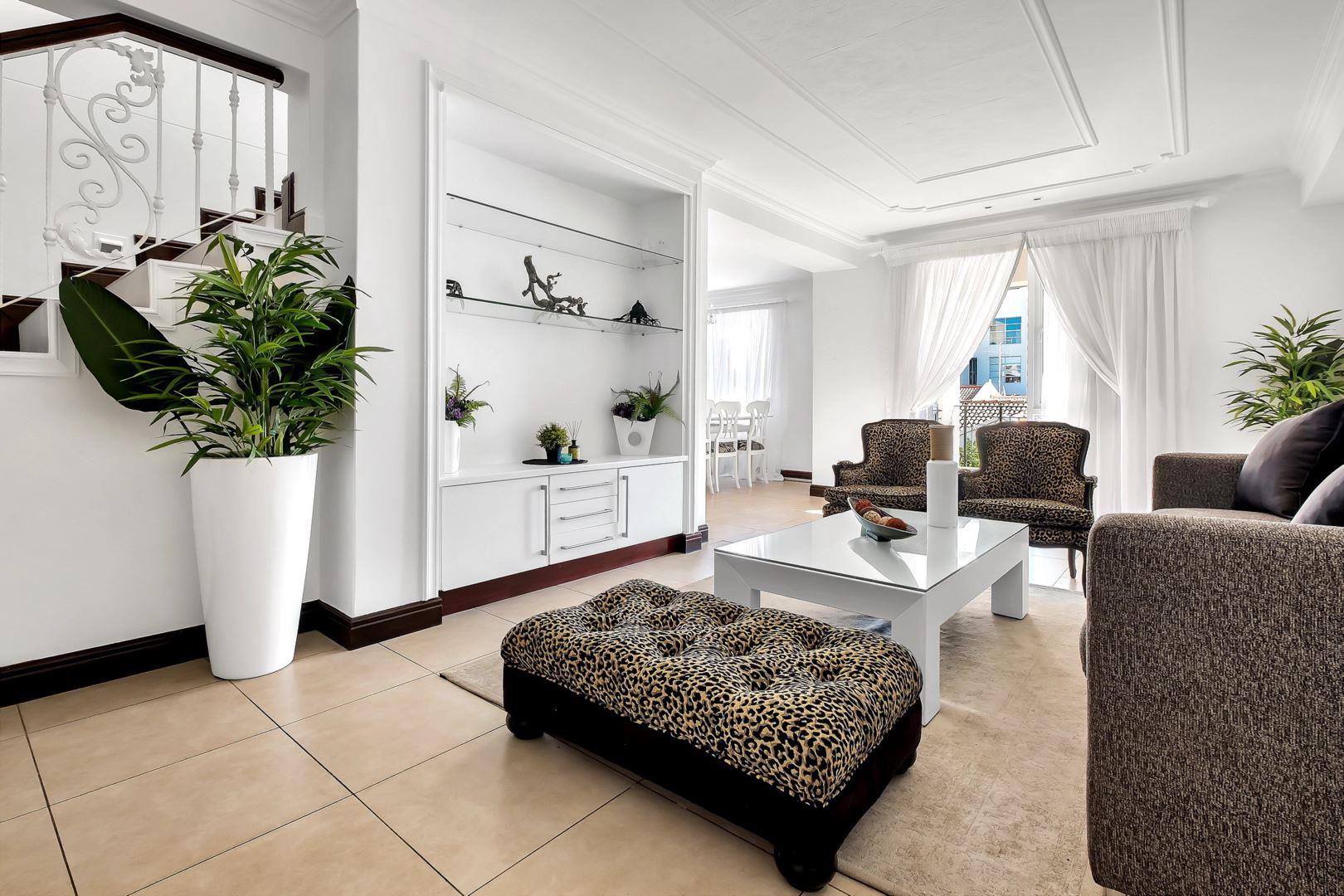 2 Bedroom Apartment / flat to rent in Sandton Central 99 Atholl