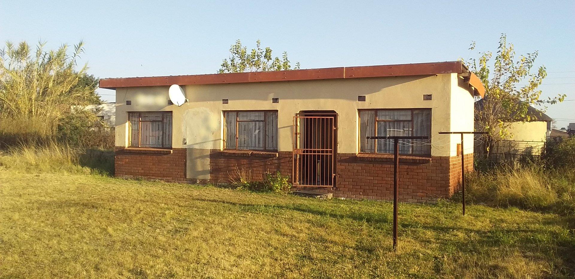 Madadeni C Property Property and houses for sale in Madadeni C