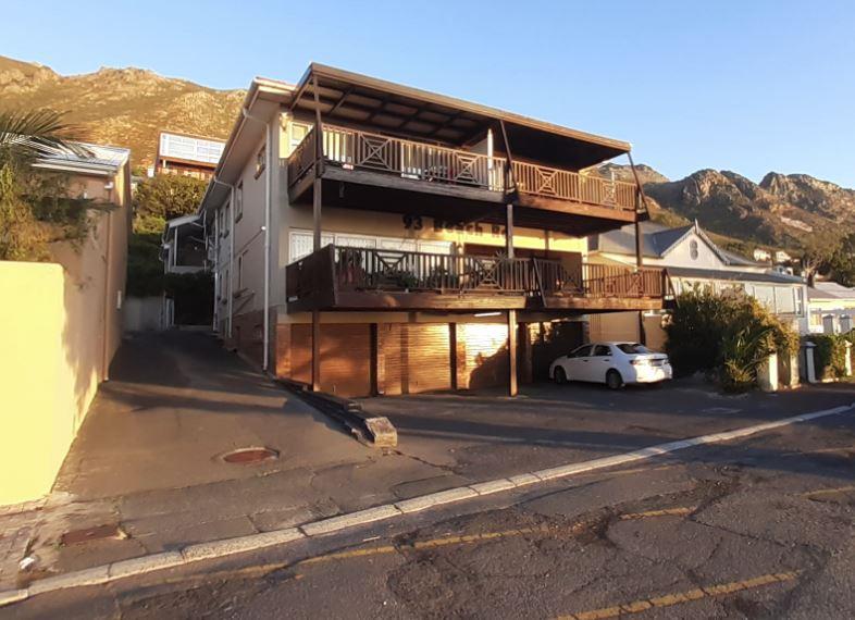 2 Bedroom Apartment / flat for sale in Gordons Bay Village P24110167766