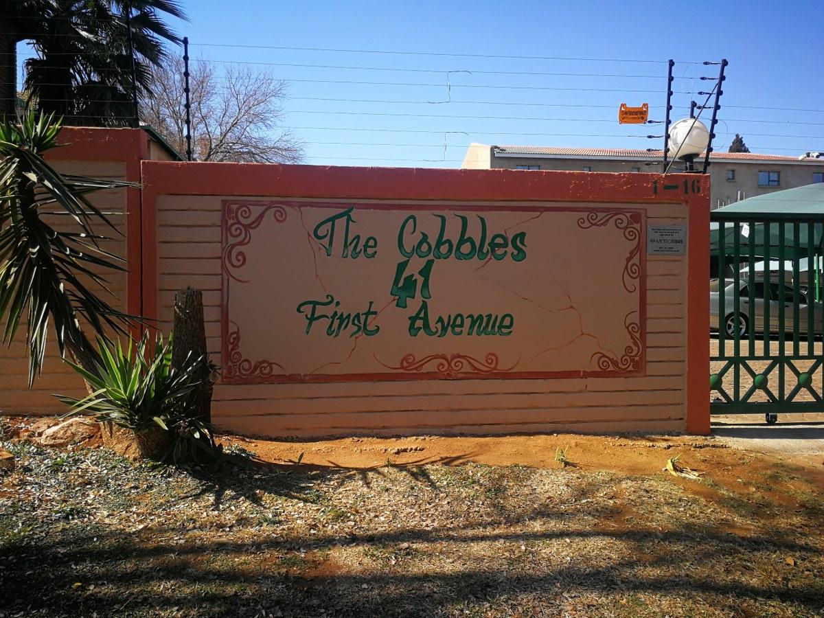 2 Bedroom Townhouse to rent in Alberton North 41 First Avenue P24