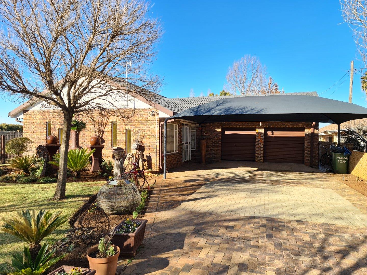 Baillie Park Property Property and houses for sale in Baillie Park