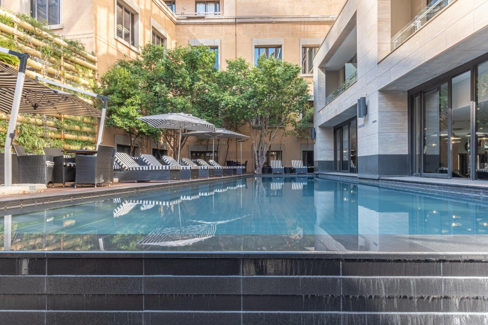 2 Bedroom Apartment / flat to rent in Sandton Central Da Vinci Hotel