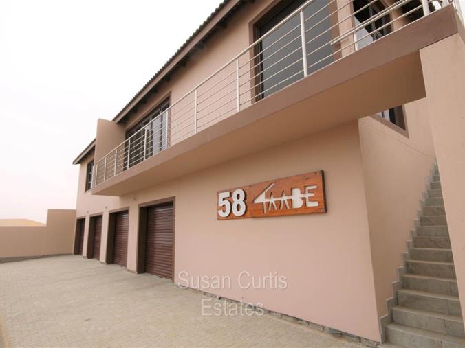 3 Bedroom House for Sale in Dolphin Beach