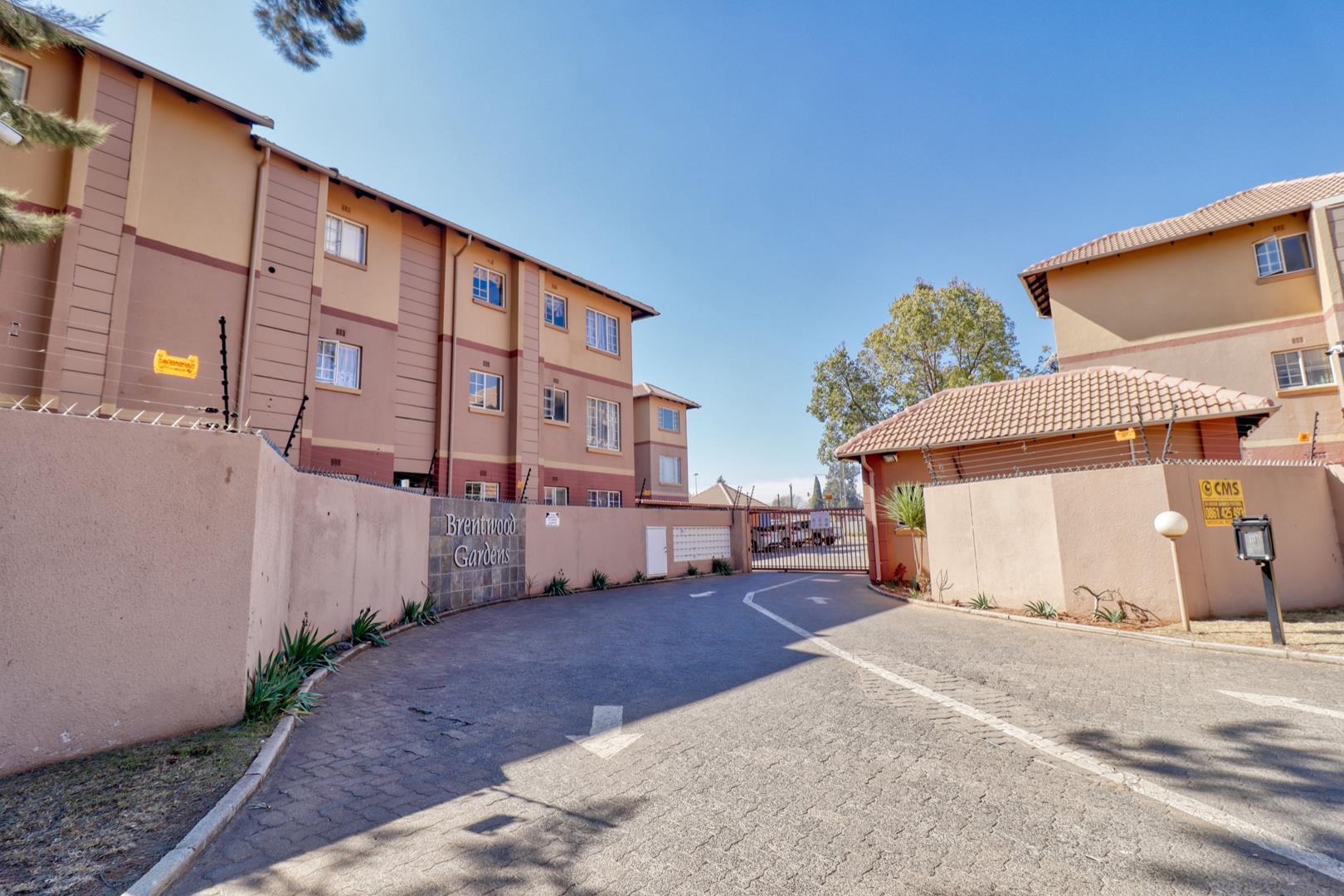 Brentwood Park, Benoni Property Apartments / flats for sale in