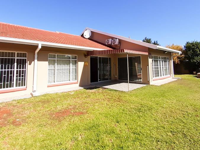 3 Bedroom Townhouse to rent in Potchefstroom Central