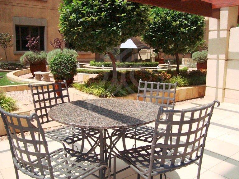 1 Bedroom Apartment / flat to rent in Sandton Central The