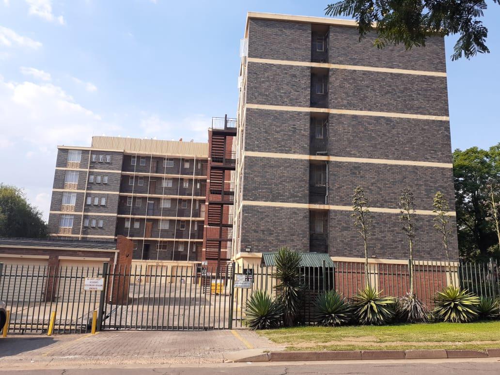 1 Bedroom Apartment / flat for sale in Witbank Ext 5 P24110362589