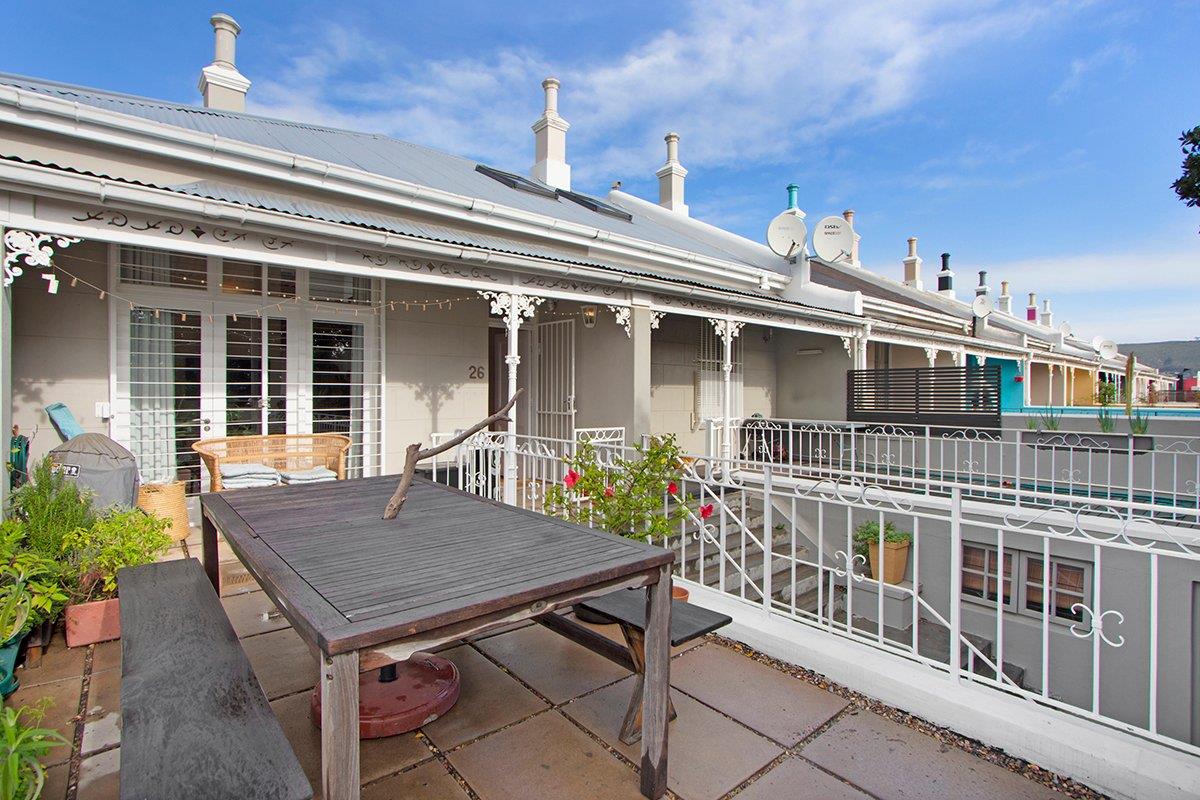 3 Bedroom House for sale in Zonnebloem 26 Blinde Street P24113494441