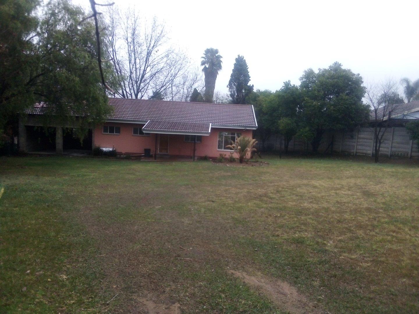 Aviary Hill Property Property and houses for sale in Aviary Hill