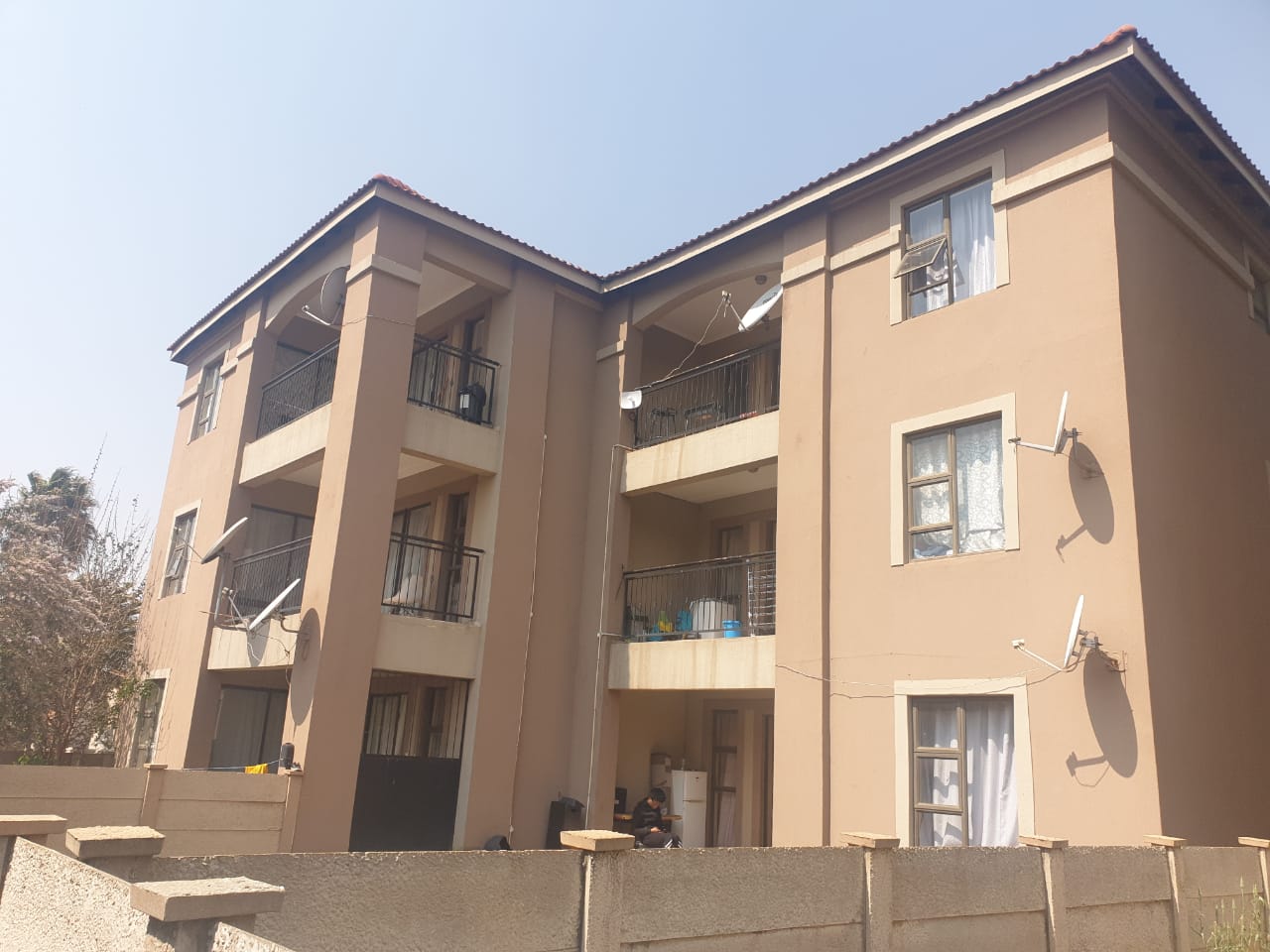 Apartment / flat for sale in Vanderbijlpark SE 10 P24110993400