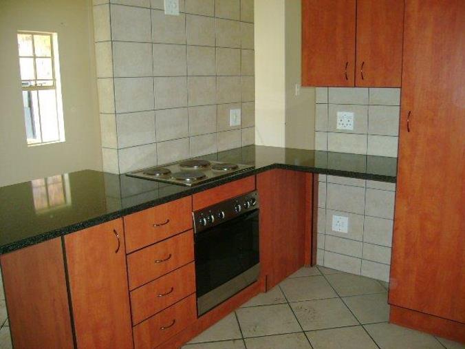 2 Bedroom Apartment / Flat to Rent in Trichardt
