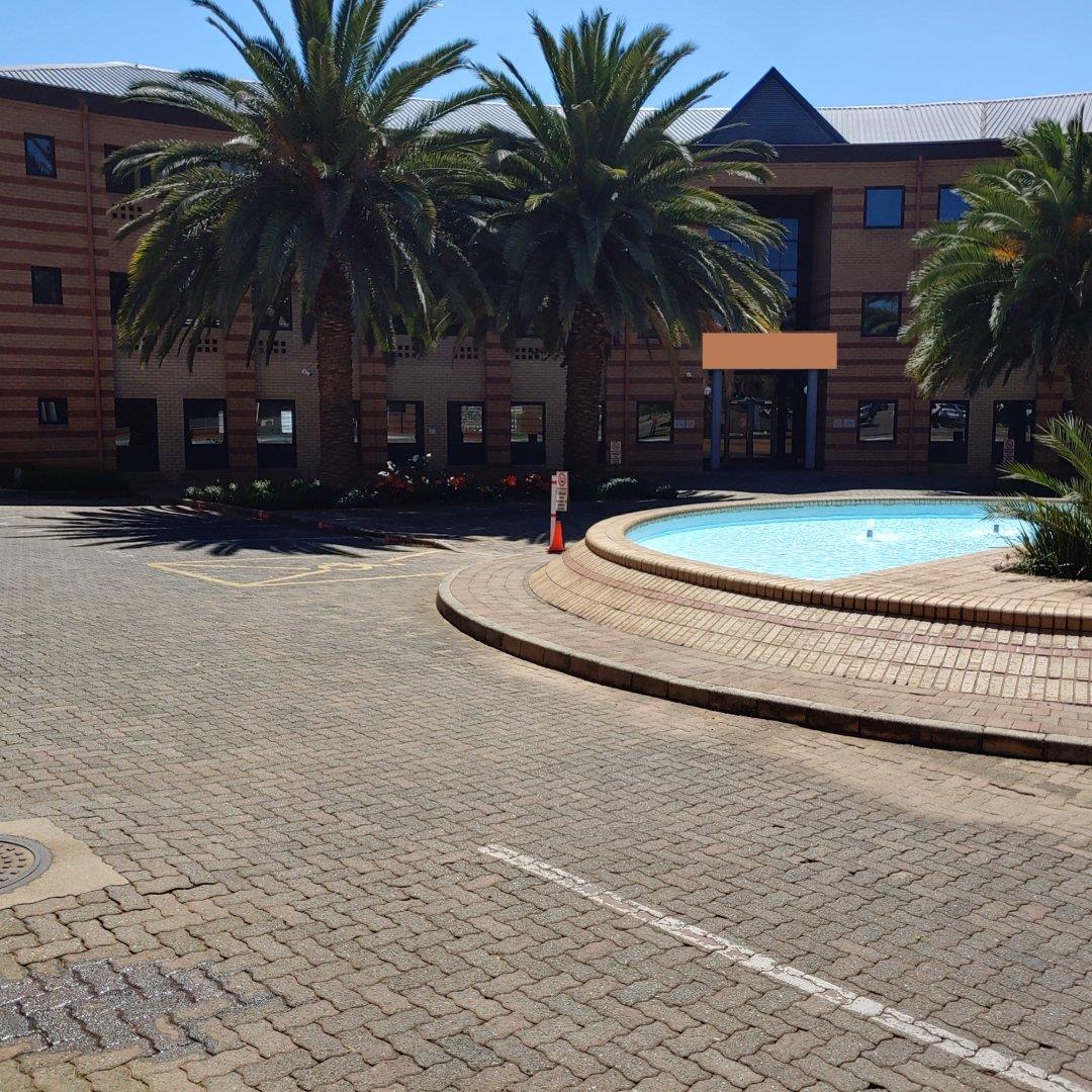 Commercial property to rent in Bedfordview 1 Osborne Lane P24110478951