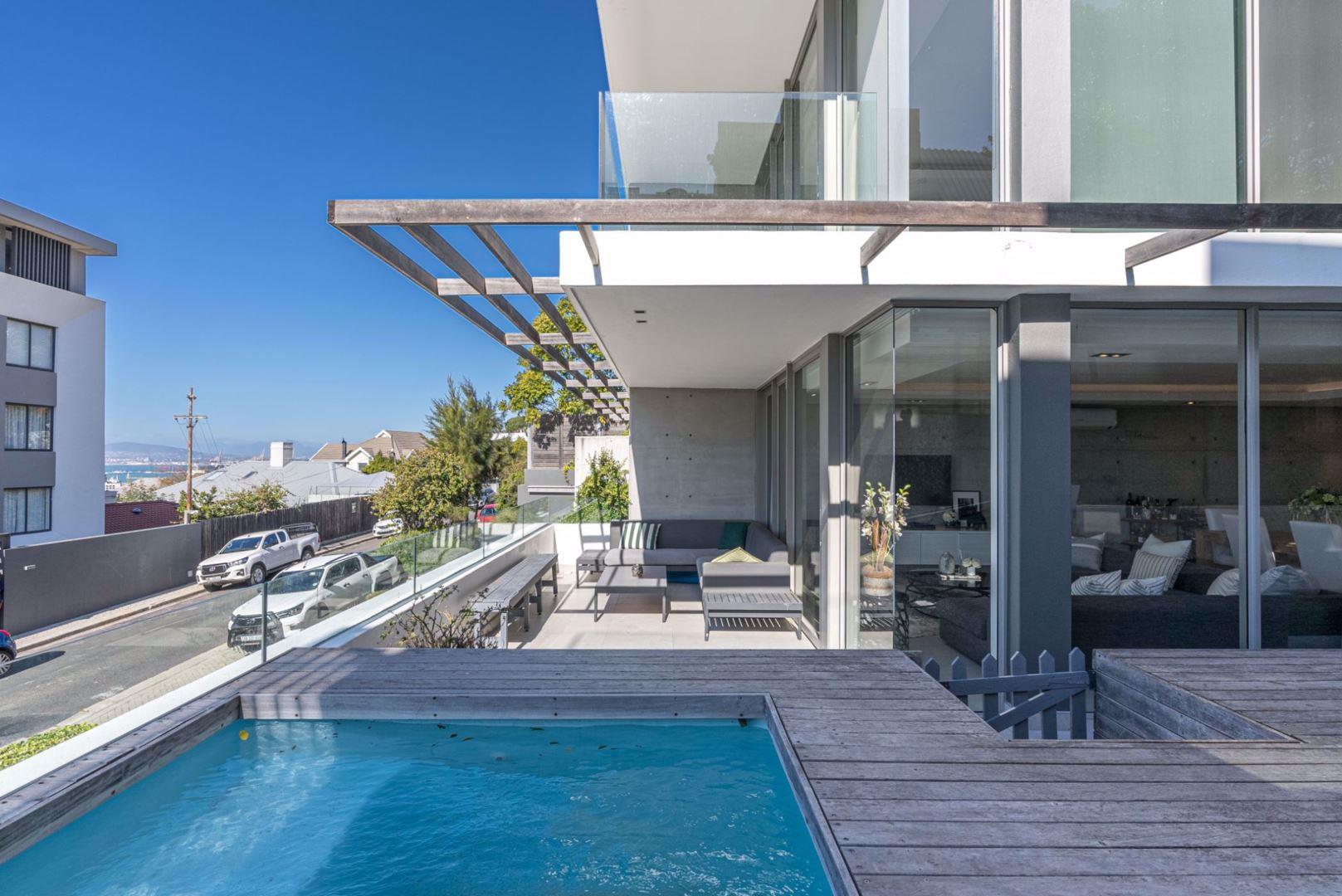 Green Point, Cape Town Property Property and houses for sale in Green