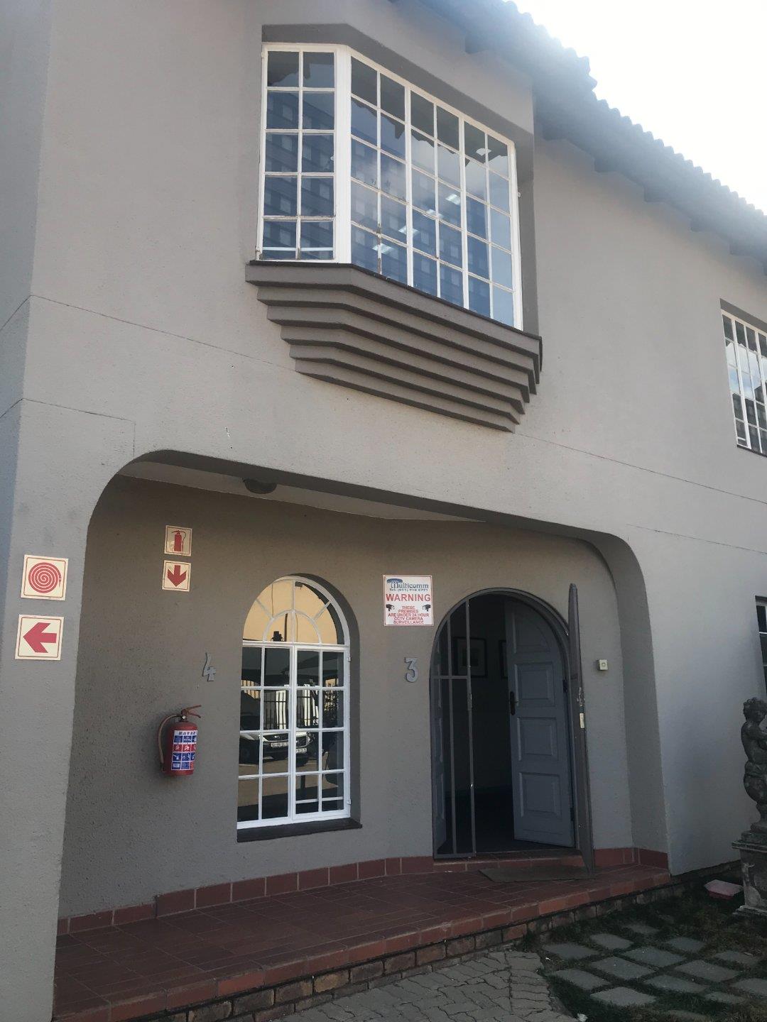 Commercial property to rent in Glen Marais 214 Monument Road P24
