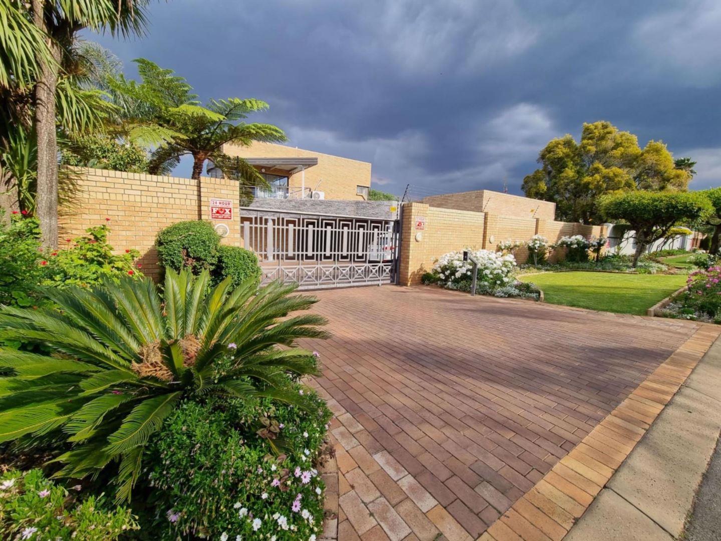 4 Bedroom House for sale in Meyersdal 65 Douglas Harris Drive P24