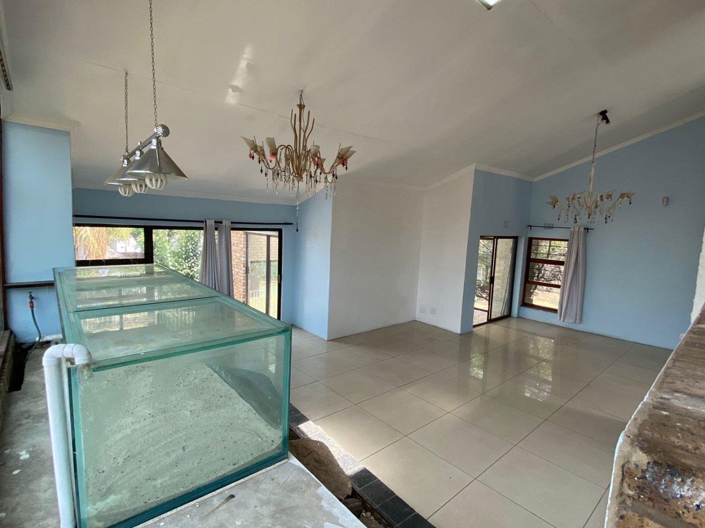 3 Bedroom House for sale in Buccleuch P24110588993