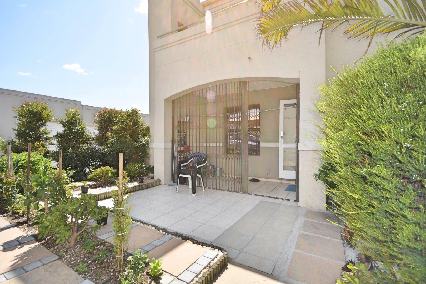 Vredekloof East Property Property and houses for sale in Vredekloof