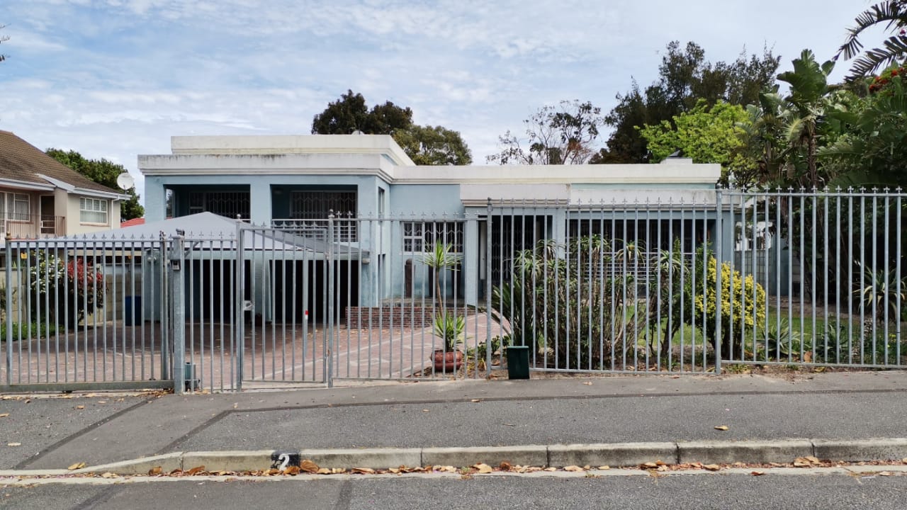 Bellville Central Property Houses to rent in Bellville Central