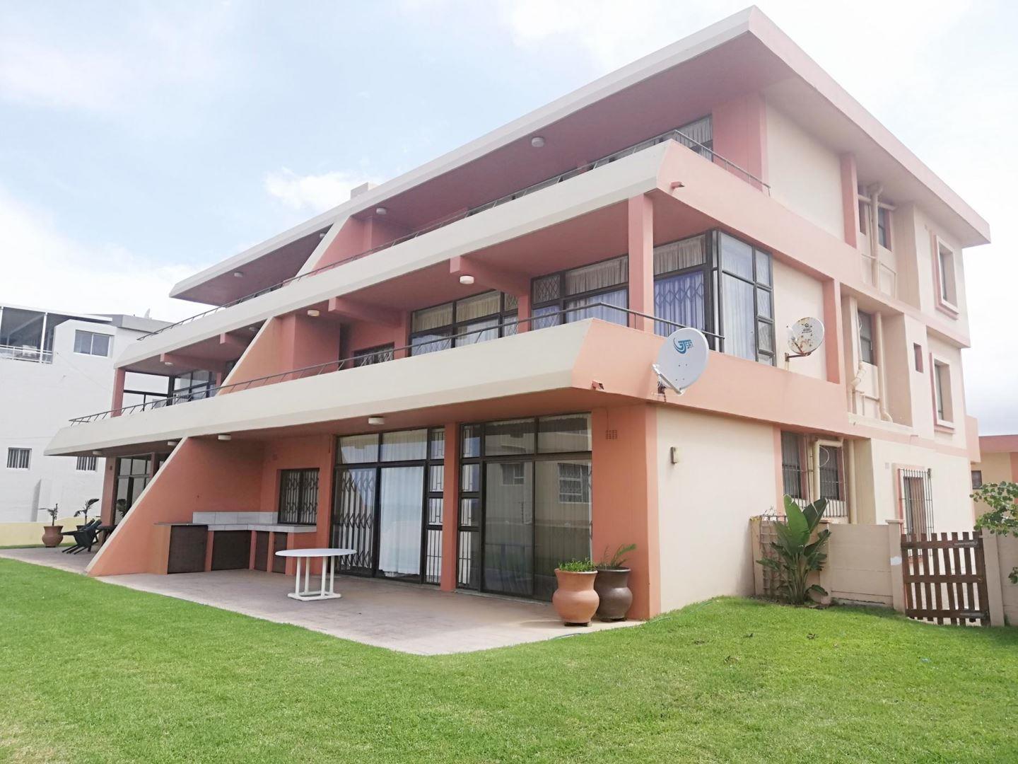 4 Bedroom Apartment / flat for sale in St Michaels On Sea P24113007295