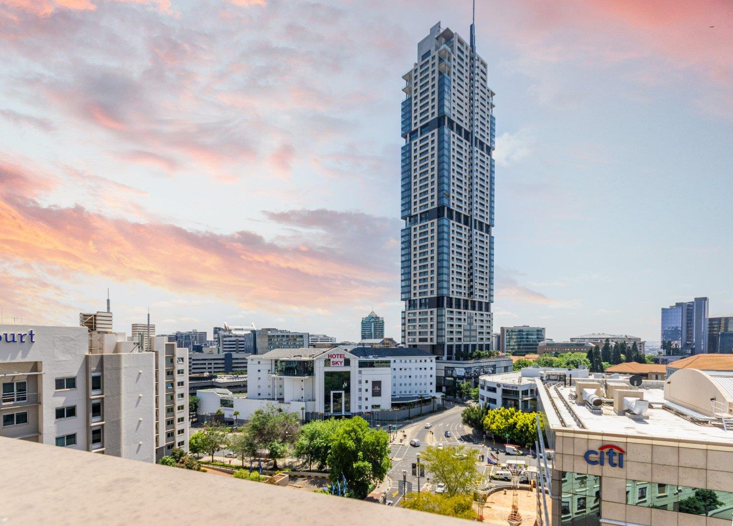 3 Bedroom Apartment / flat to rent in Sandton Central Michelangelo