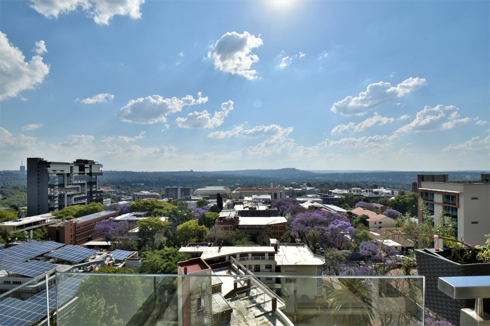 Rosebank, Johannesburg Property Apartments / flats for sale in