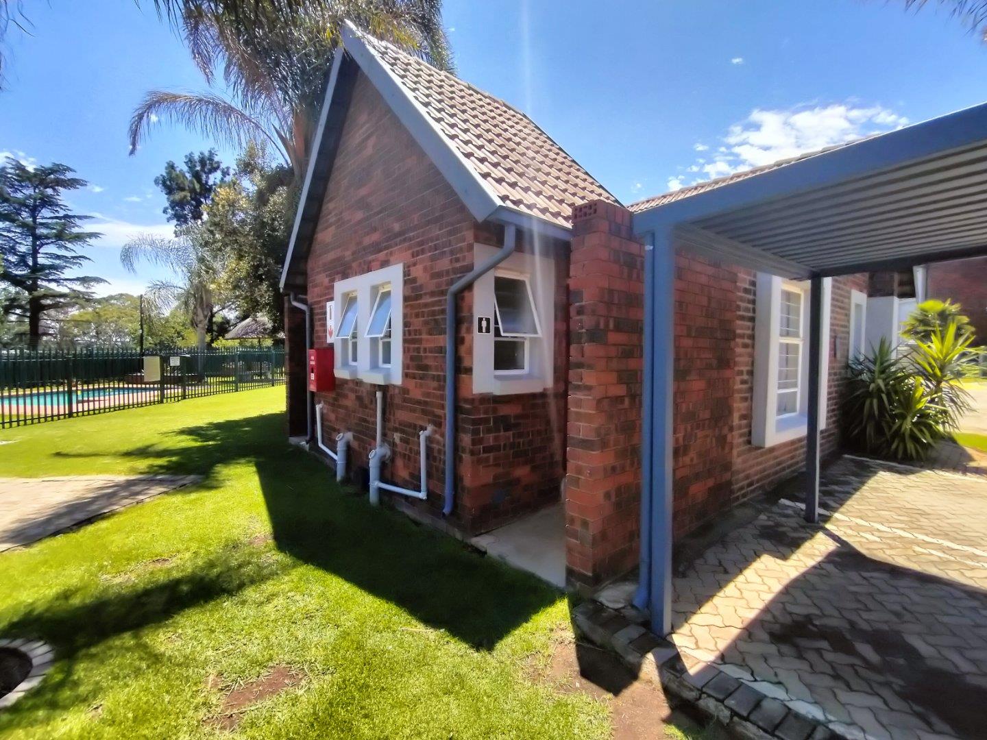 Glen Marais Property Apartments / flats to rent in Glen Marais