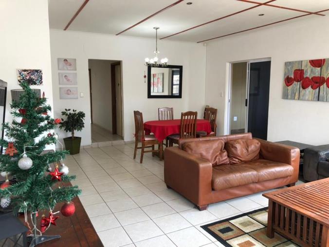 2 Bedroom House for Sale in Fairways