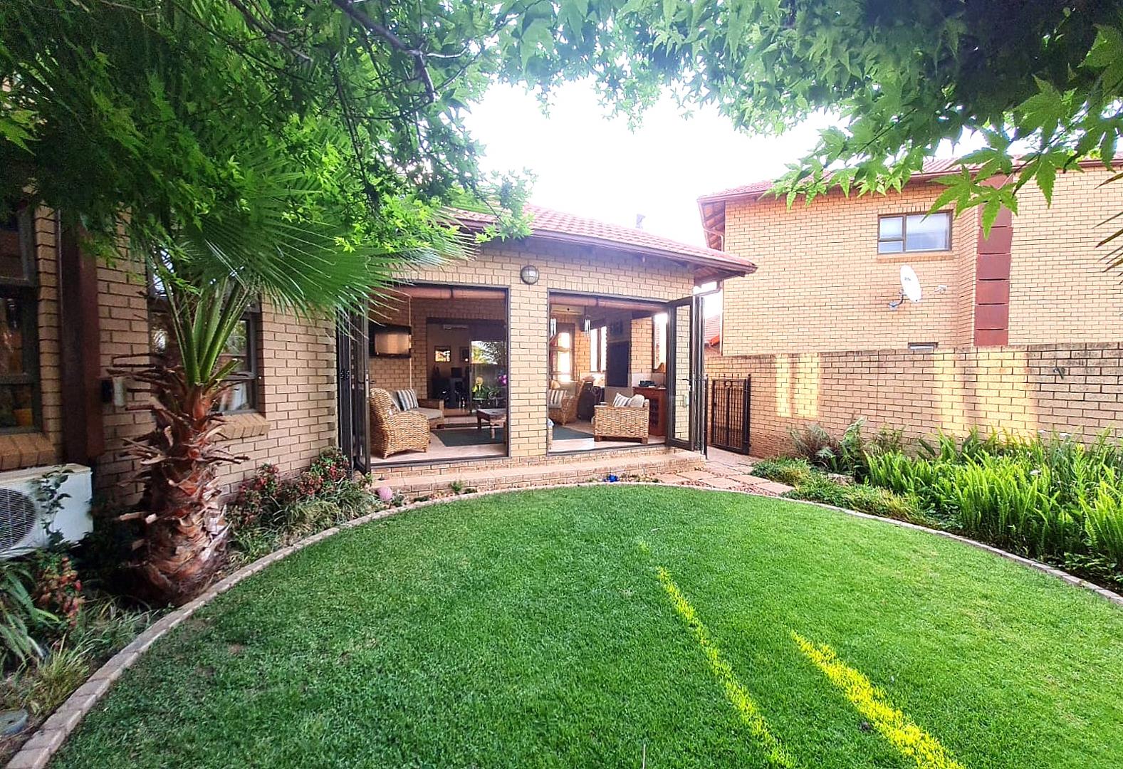 Equestria Property Property and houses for sale in Equestria