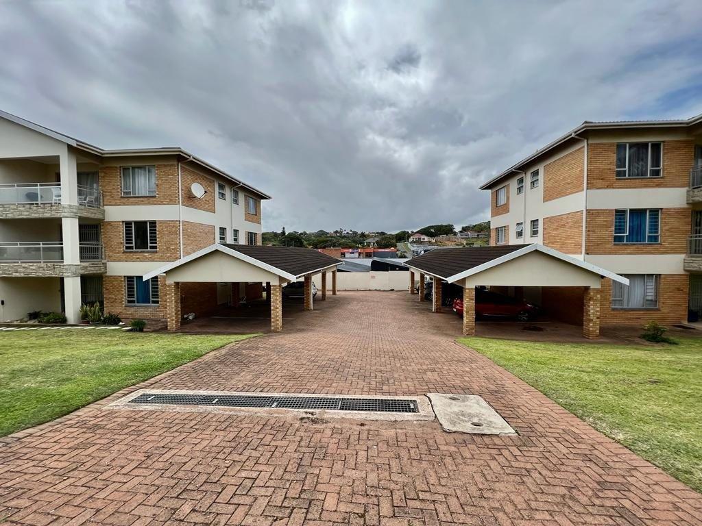 2 Bedroom Apartment / flat for sale in Manaba Beach P24110720172