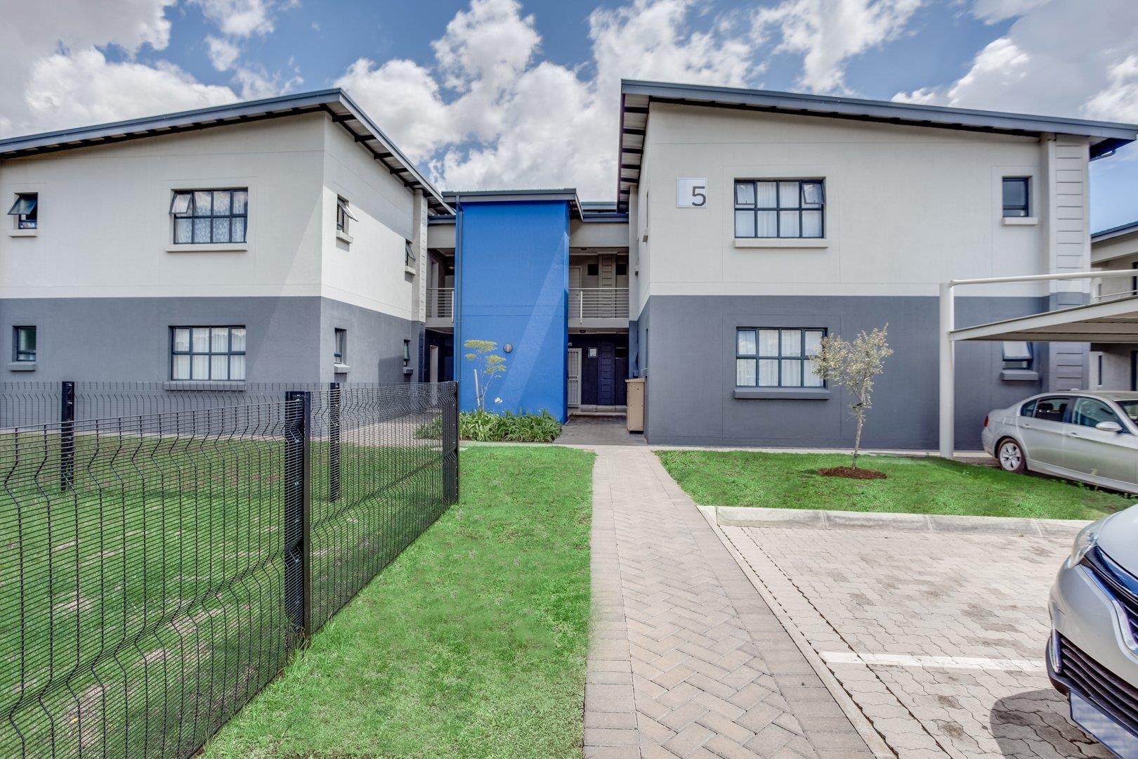 Sunward Park Property Apartments / flats for sale in Sunward Park