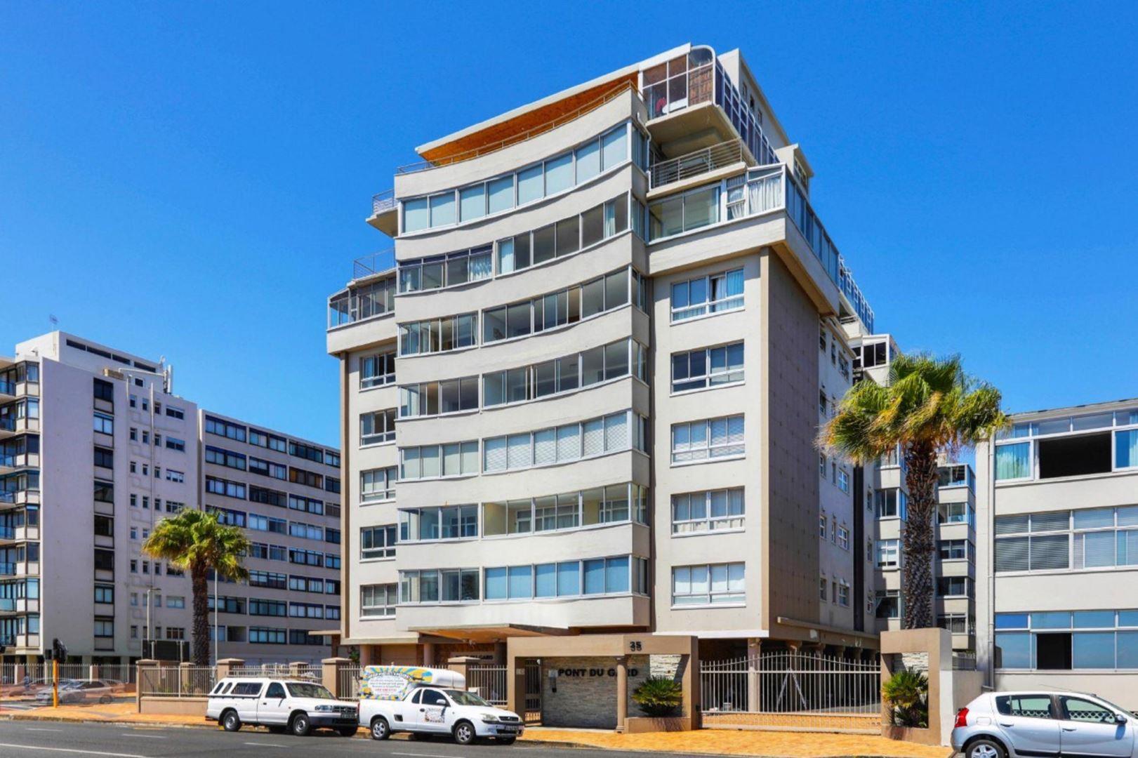 Mouille Point Property Apartments / flats for sale in Mouille Point