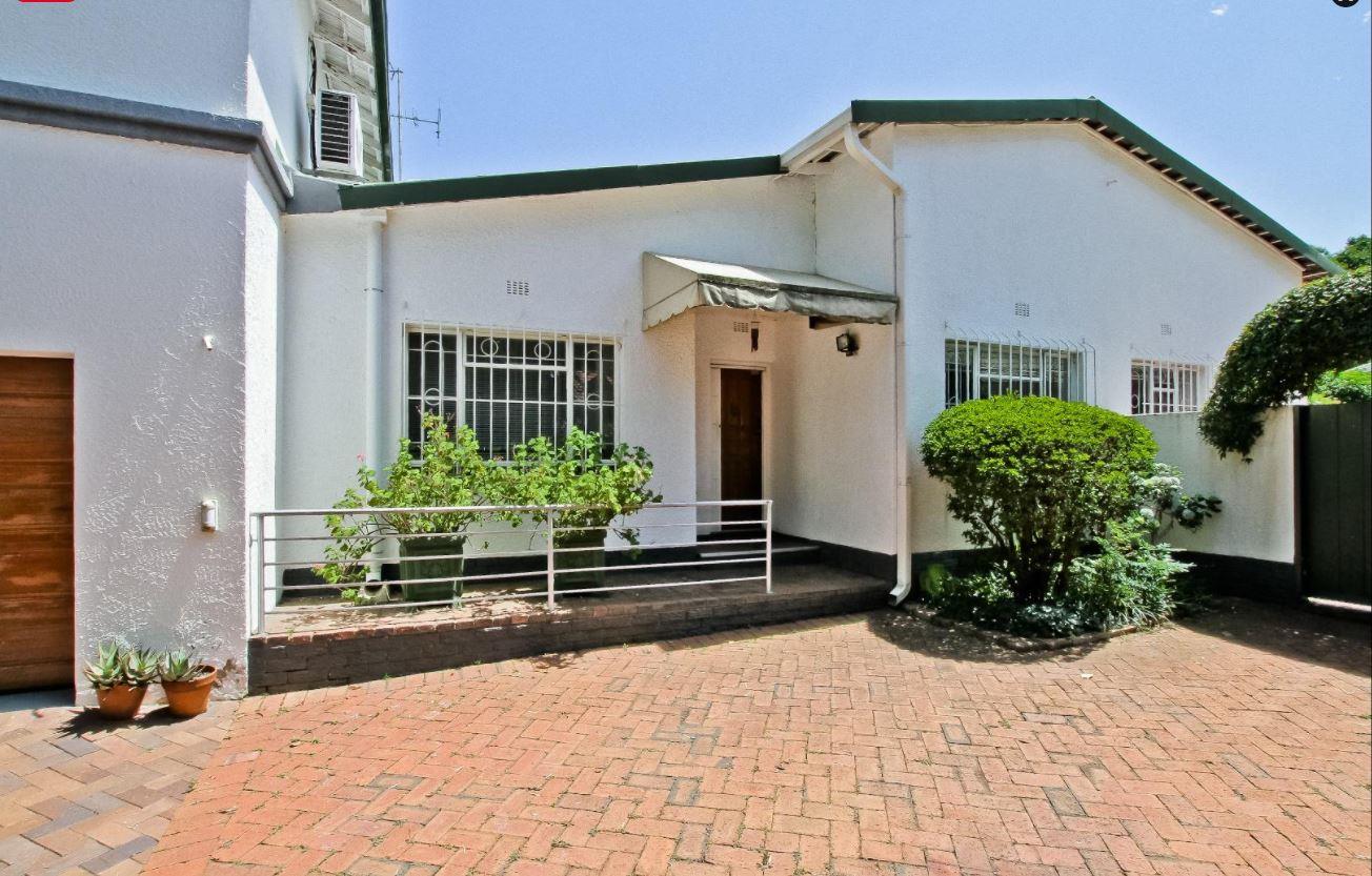 Elma Park Property Houses for sale in Elma Park