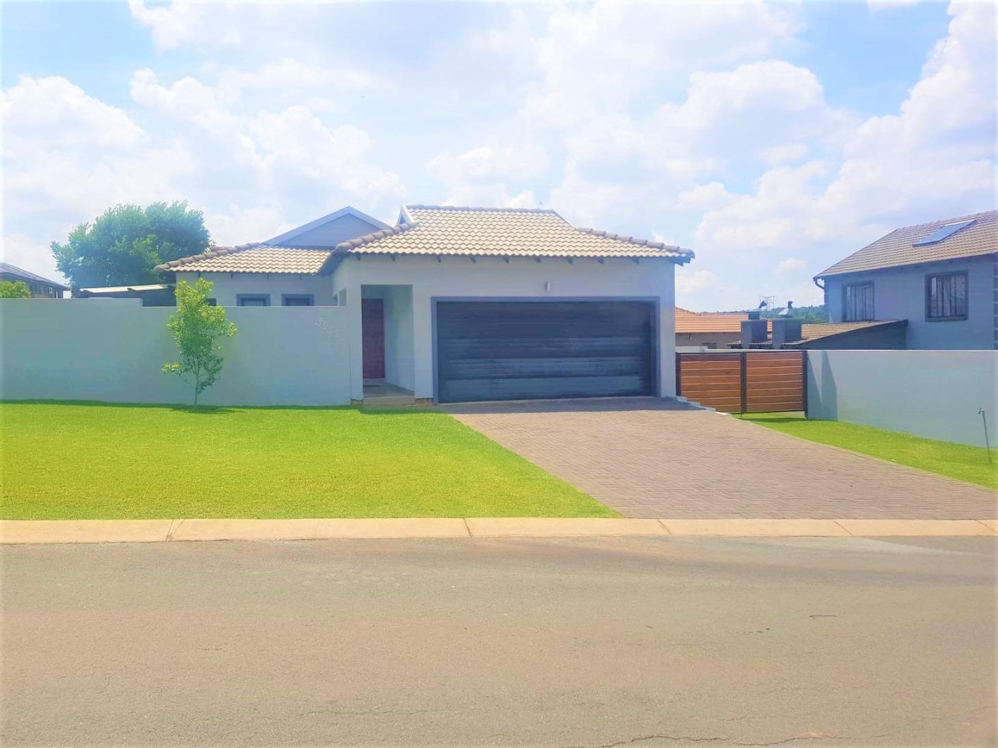 Amberfield Valley Property Property and houses to rent in Amberfield