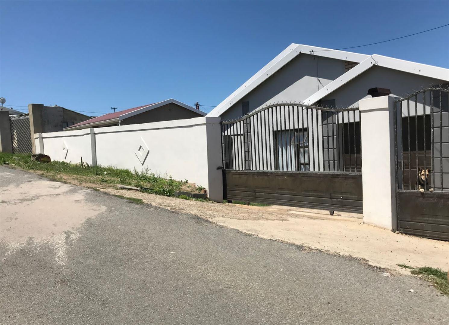 Mdantsane Property Apartments / flats for sale in Mdantsane