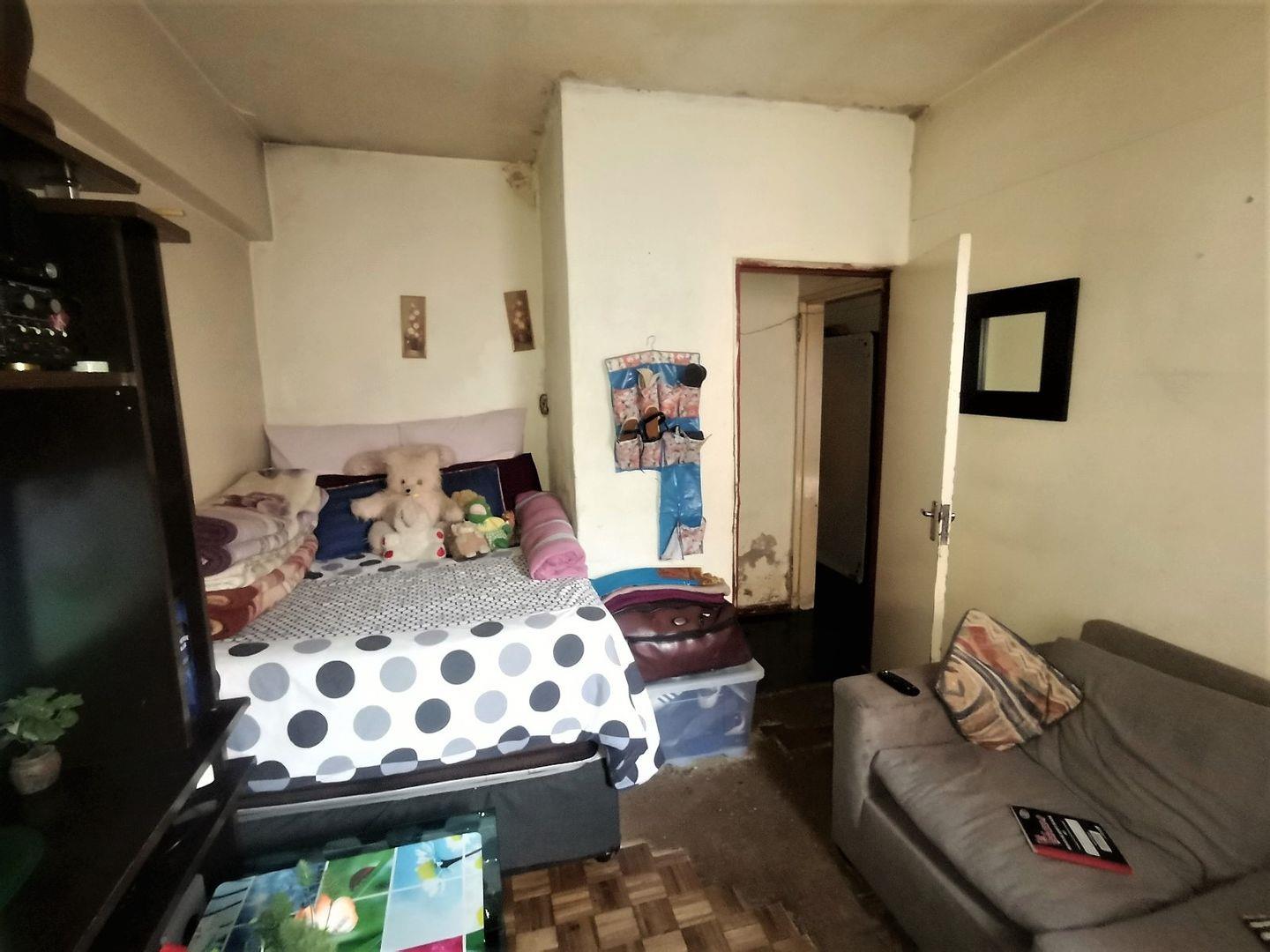 Yeoville Property Apartments / flats for sale in Yeoville