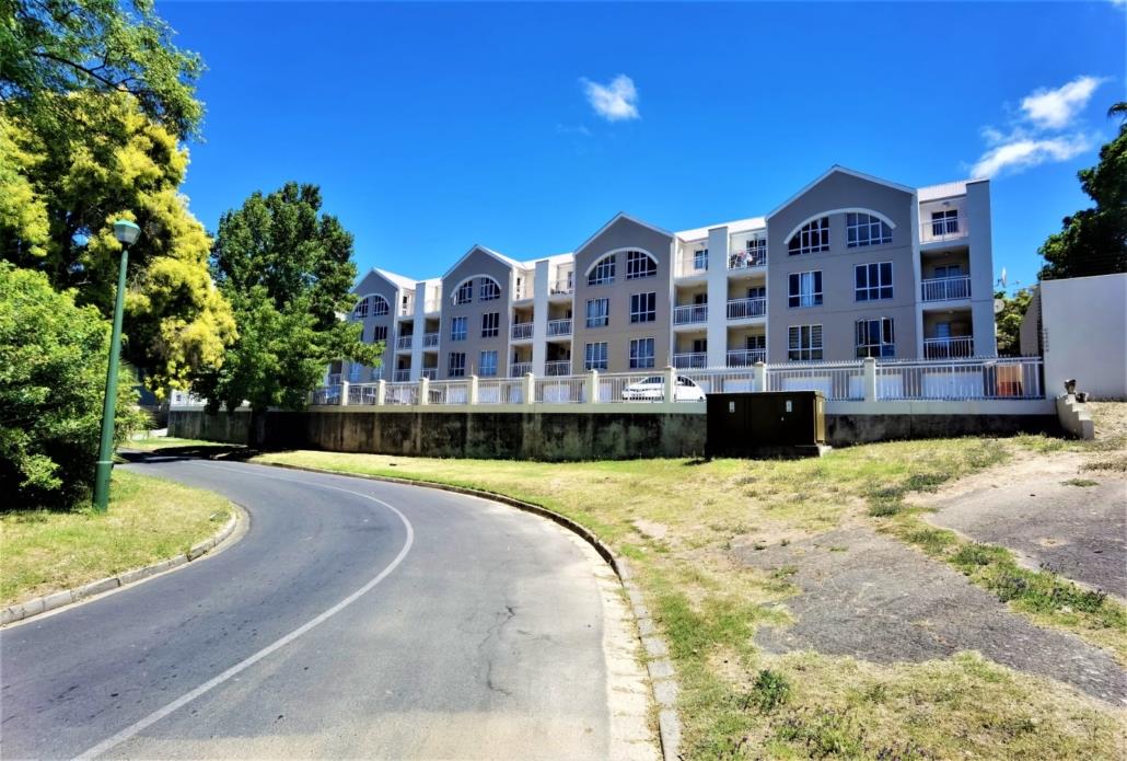 2 Bedroom Apartment / flat to rent in Stellenbosch Central Mount