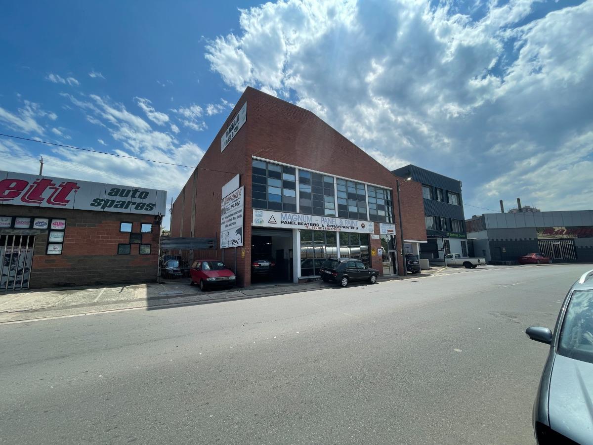 Industrial property for sale in Briardene 31 Roadhouse Cres P24