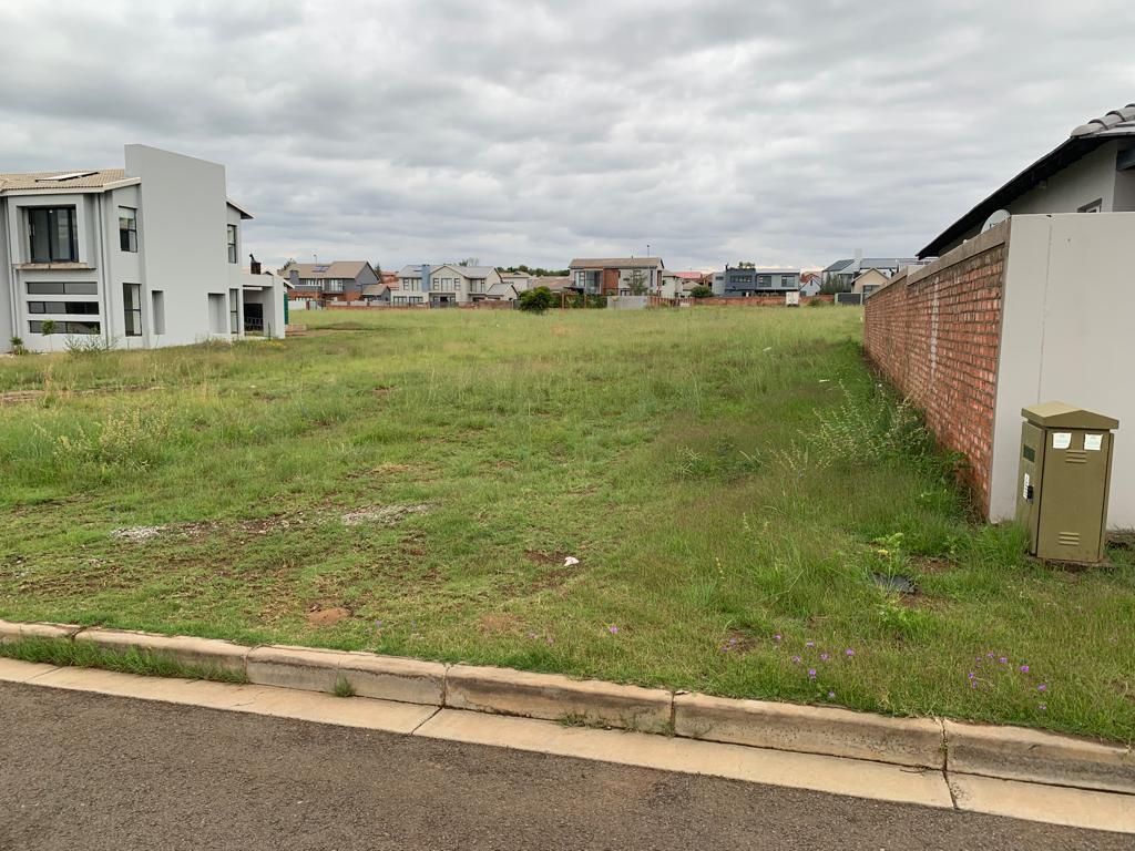 Vacant land / plot for sale in Somerton Estate P24110858077