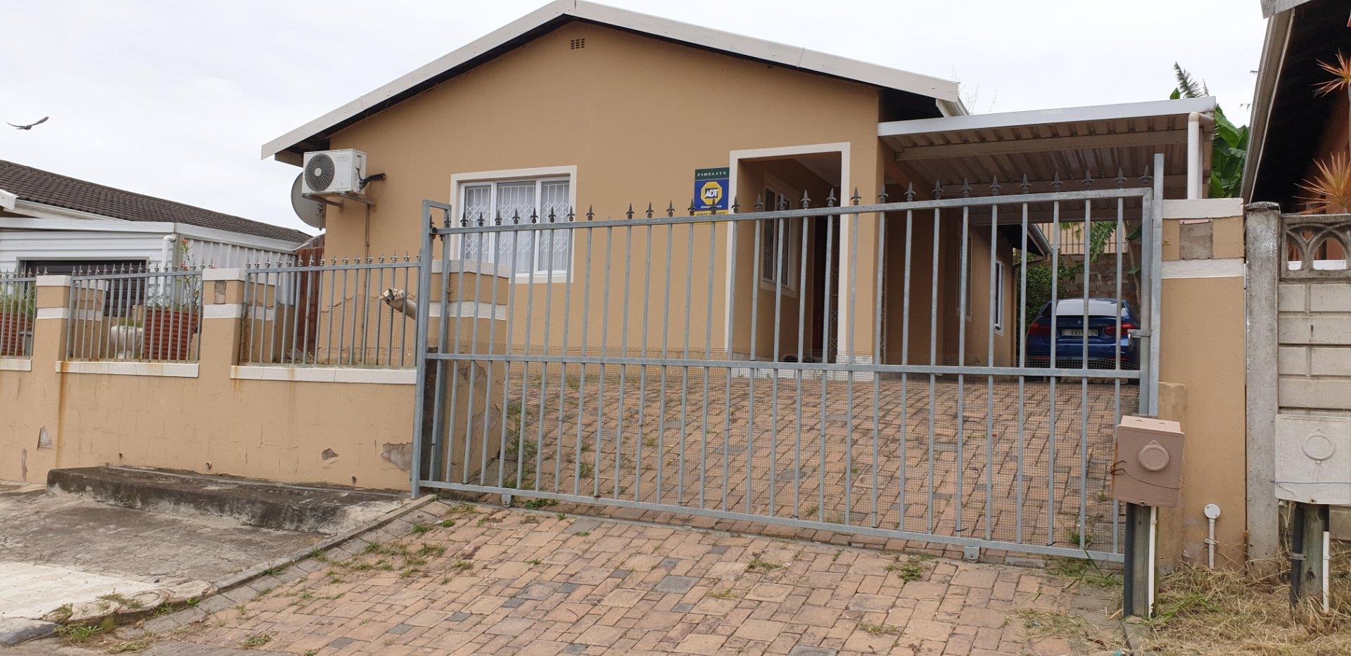 2 Bedroom House to rent in Sunford P24114419045