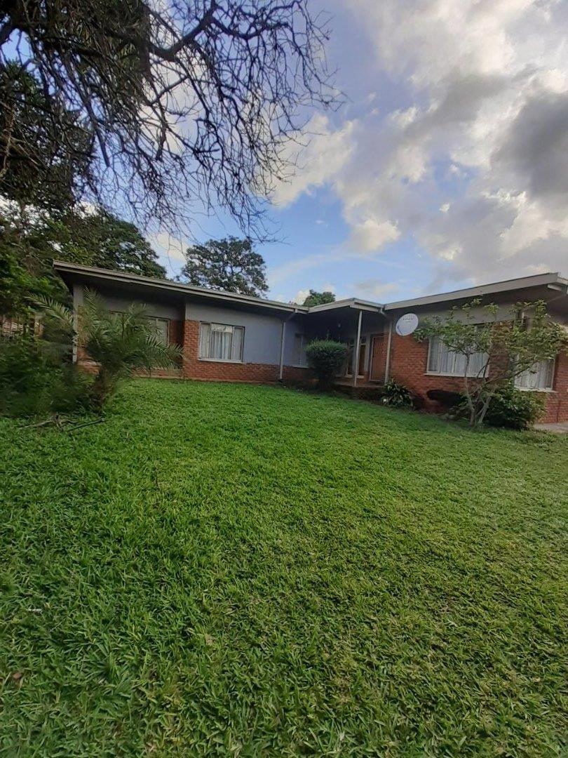 4 Bedroom House for sale in Barberton P24110833576