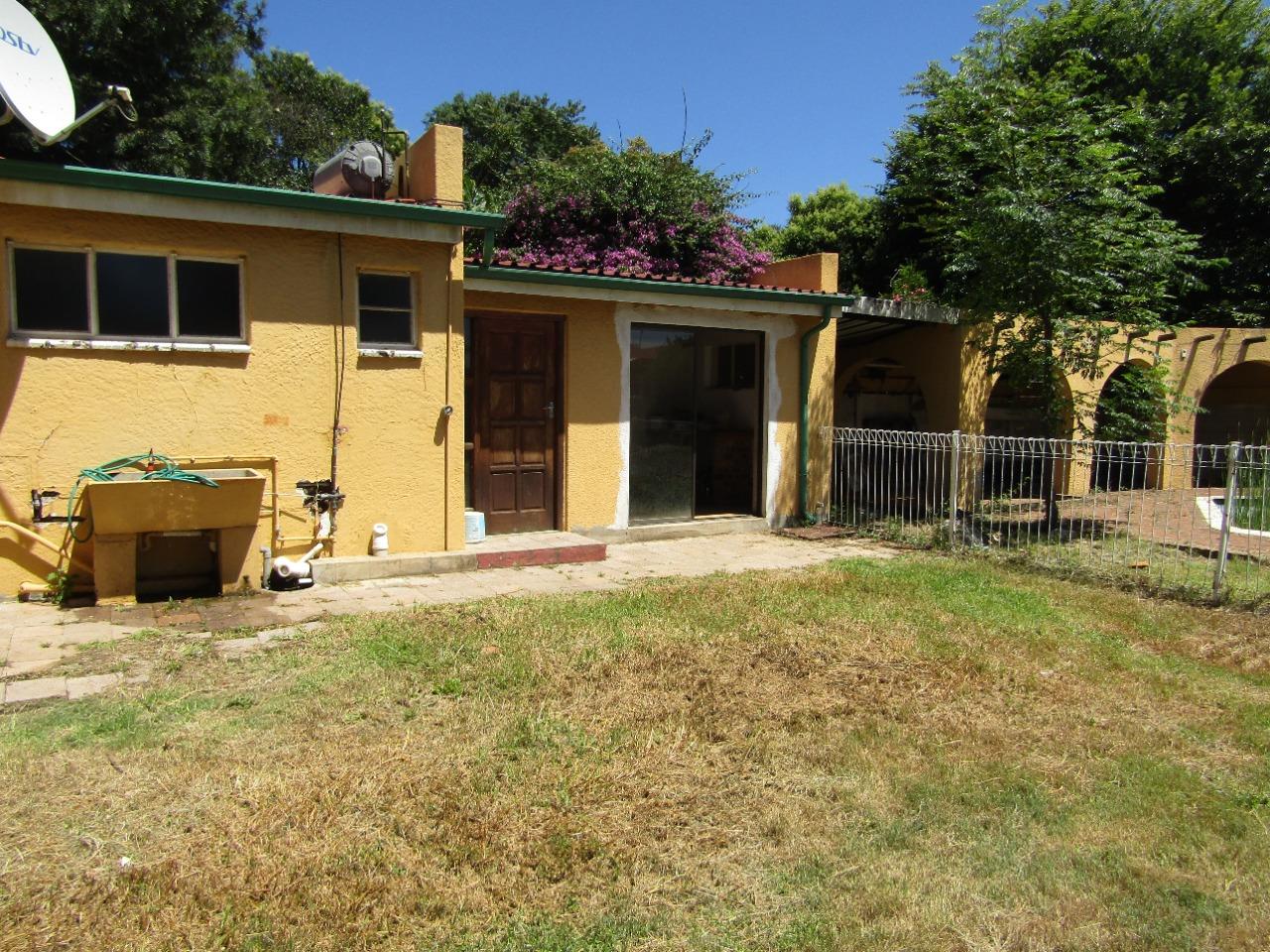 Robertsham Property Property and houses for sale in Robertsham