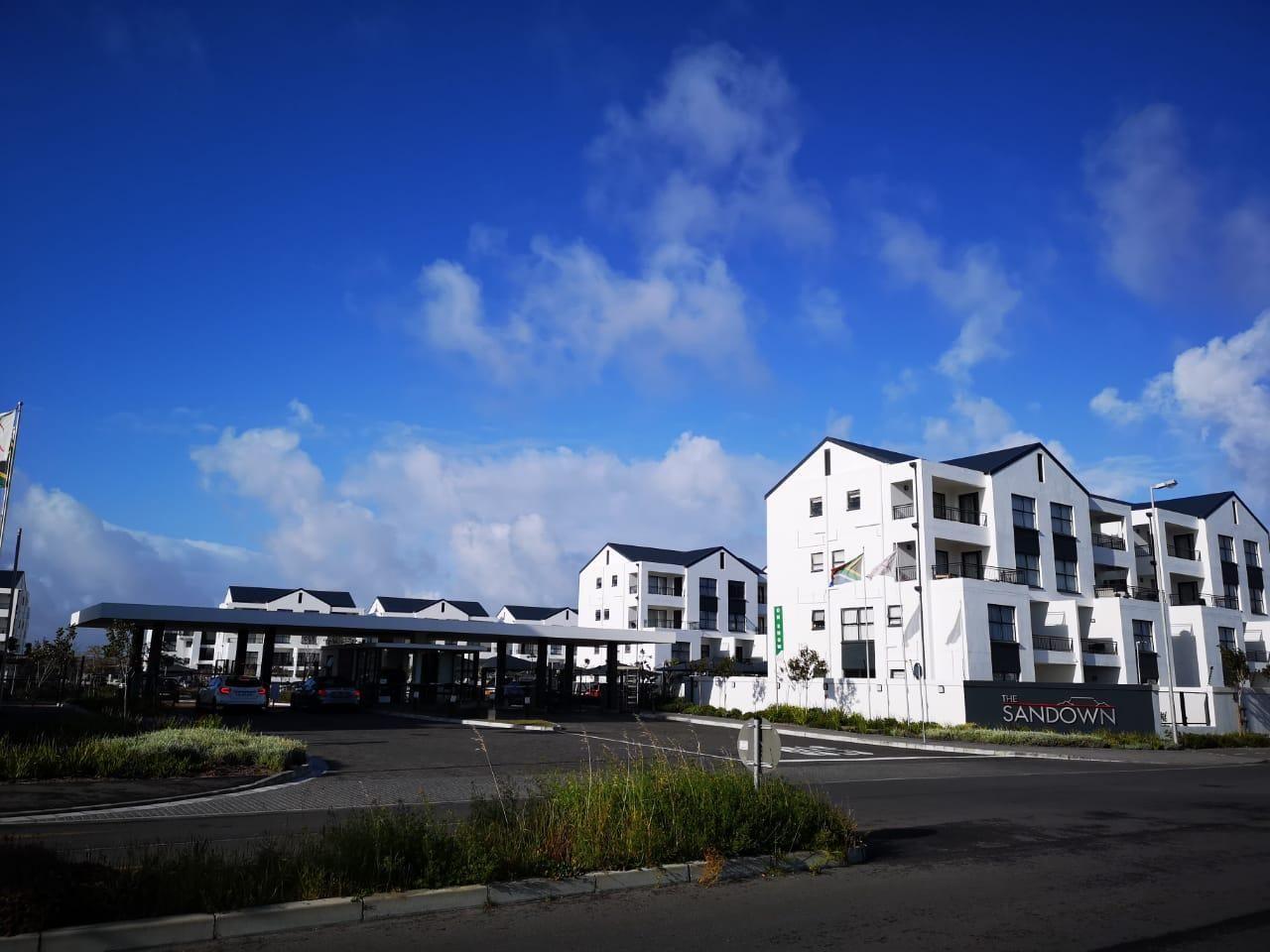 Sandown, Blouberg Property Apartments / flats to rent in Sandown