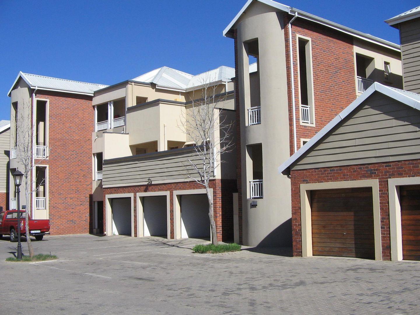 2 Bedroom Apartment / flat for sale in Greenstone Hill P24113863452