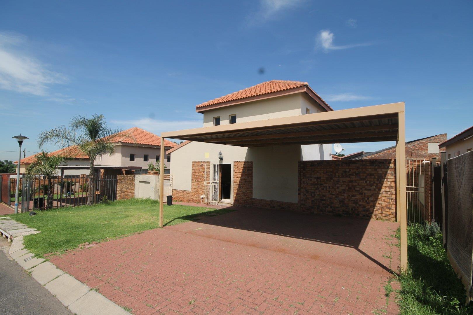 Reyno Ridge Property Property and houses for sale in Reyno Ridge