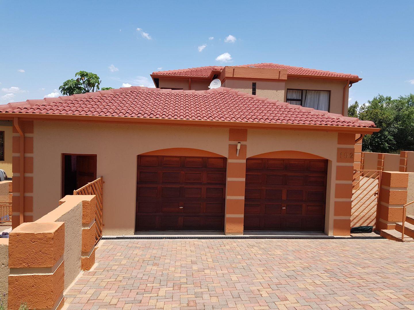 Property and houses for sale in Hartbeespoort Hartbeespoort Property