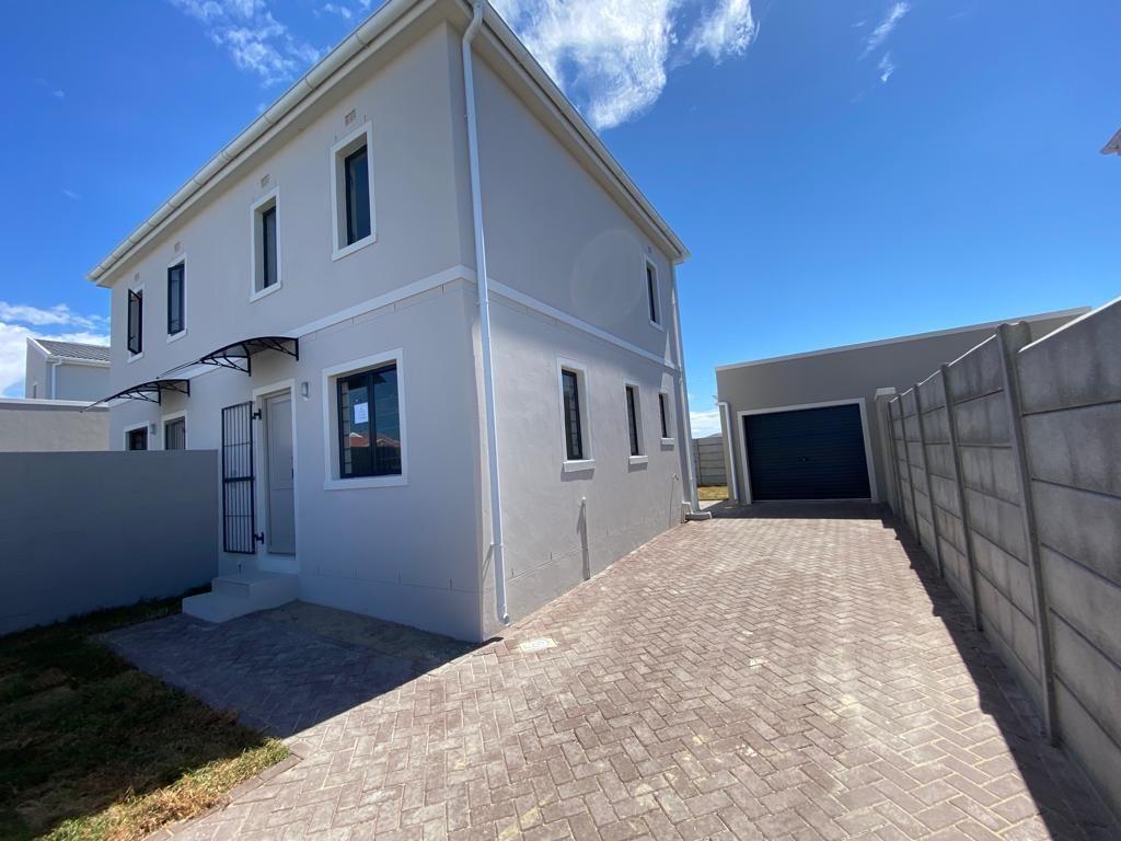 Rivergate Property Townhouses for sale in Rivergate