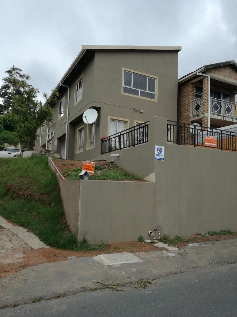 4 Bedroom House for sale in Croftdene P24110911617