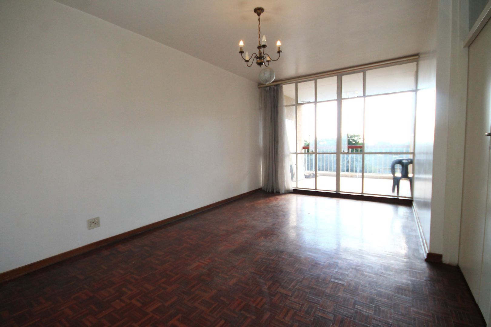 Parktown, Johannesburg Property Apartments / flats for sale in